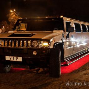 Kiev Hummer Limousine for private rent